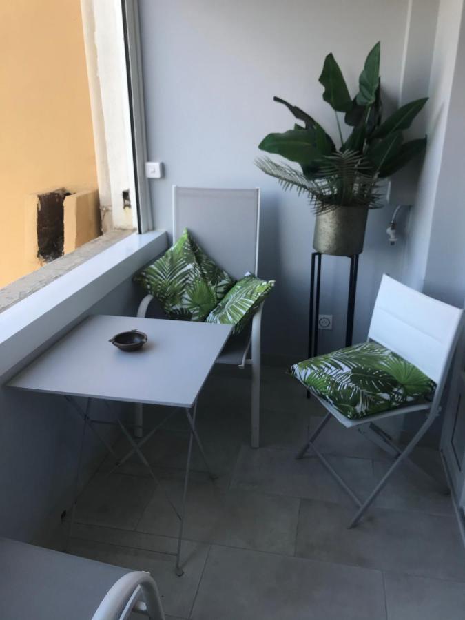 Appartement Plein Centre Saint Florent Face Au Port Buitenkant foto